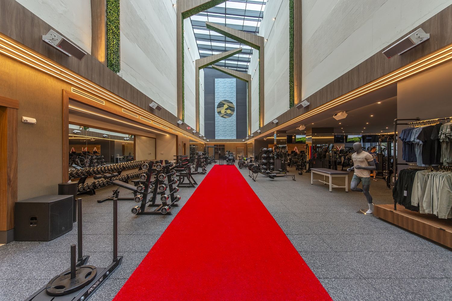 The main floor at Anatomy Miami Beach